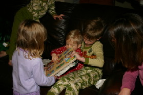 2005-12-24-Christmas-Eve-17-Kyla-Dax-Ian-Chance.JPG
