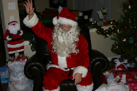 2005-12-24-Christmas-Eve-52-Santa.JPG