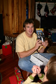 2005-12-24-Christmas-Eve-72-Justin-shaver.JPG