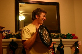 2005-12-24-Christmas-Eve-74-Justin-picture-n-frame.JPG