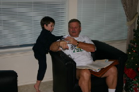 2005-12-25-Christmas-40-Joshs-house-Dax-Jim.JPG