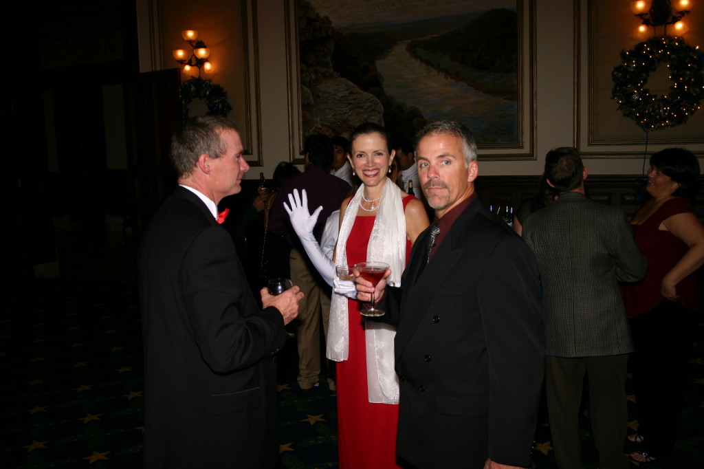 2005-12-02-Motive-Xmas-Party-12-Mike-Margo-Joe.JPG