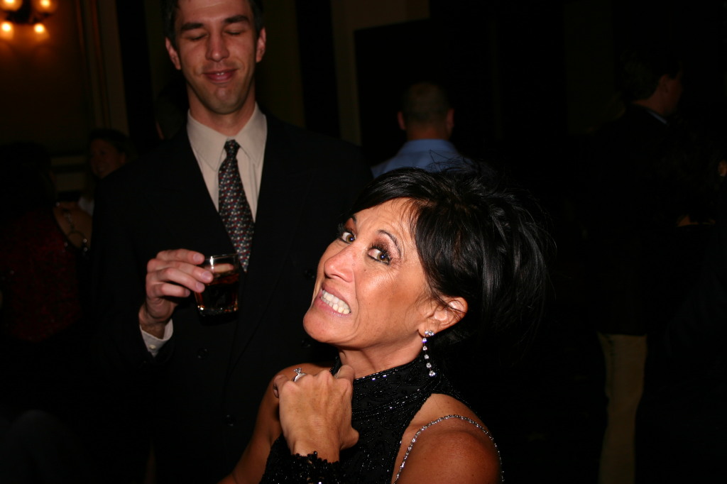 2005/12(December)/Motive-Xmas-Party/1024x768_2005-12-02-Motive-Xmas-Party-21-Sheri.JPG
