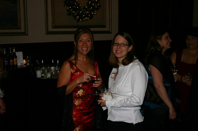 2005-12-02-Motive-Xmas-Party-13-Kathy-Jen.JPG