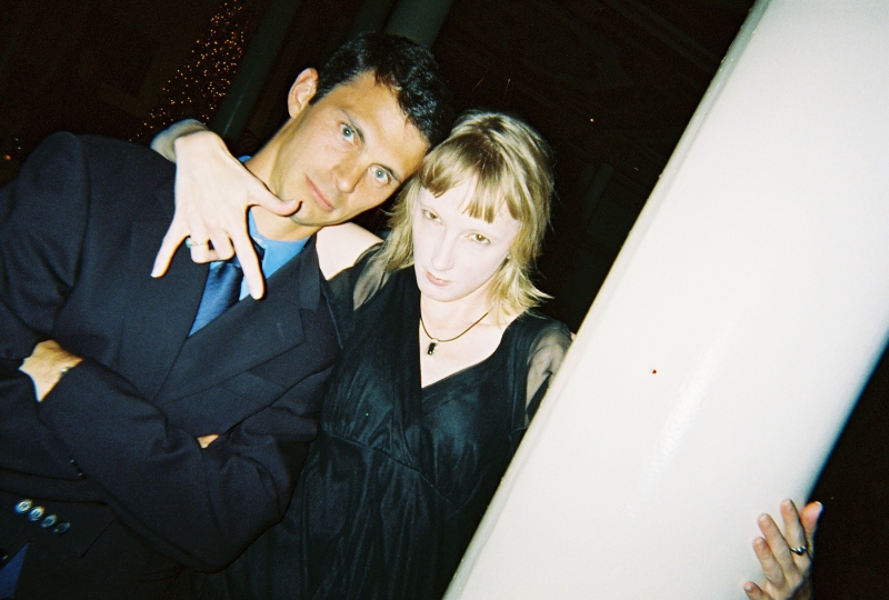 2005-12-02-Motive-Xmas-Party-42-Dino.jpg