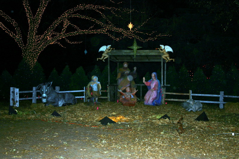 2005-12-22-Trail-of-Lights-27.JPG