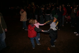 2005-12-22-Trail-of-Lights-04.JPG