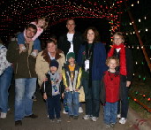 2005-12-22-Trail-of-Lights-31.JPG