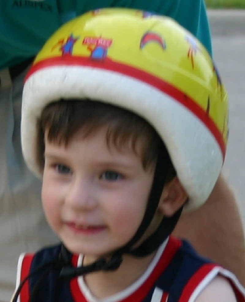 2005/Dax/800x600_2005-05-12-bikes-15-Dax-Travis.JPG