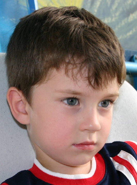 2005-05-12-Chance-Swim-show-14-Dax-waiting.JPG