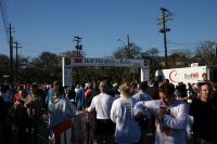 2006/01(January)/3M-half-marathon/2006-01-29-3M-half-marathon-01-Suzi.JPG