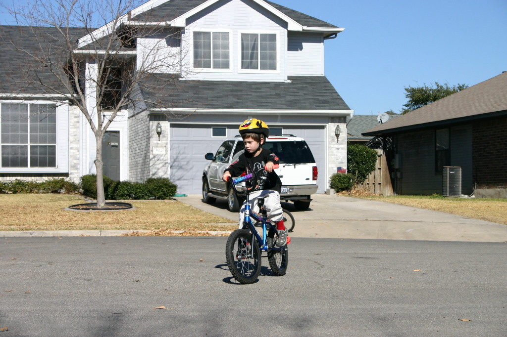 2006/01(January)/Biking/1024x768_2006-01-03-Biking-04-Dax.JPG