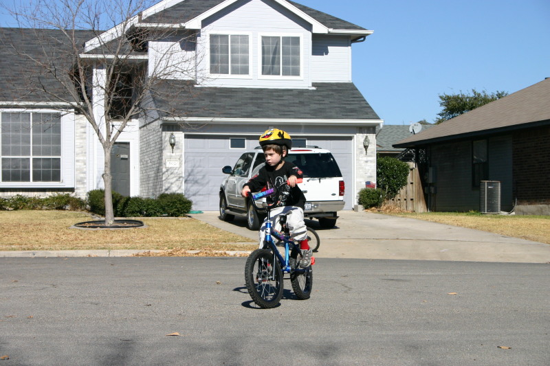 2006/01(January)/Biking/800x600_2006-01-03-Biking-04-Dax.JPG
