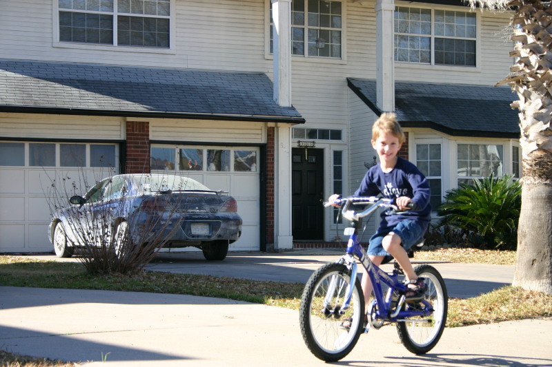 2006/01(January)/Biking/800x600_2006-01-03-Biking-06-Chance.JPG