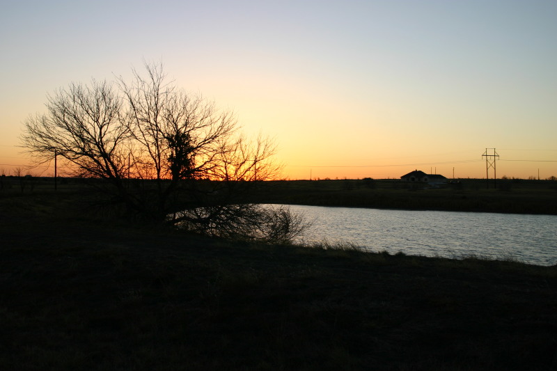 2006-01-08-Camping-Pflugerville-Land-08-lake-sunrise.JPG