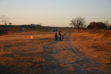 2006-01-08-Camping-Pflugerville-Land-15-Dax-Chance.JPG