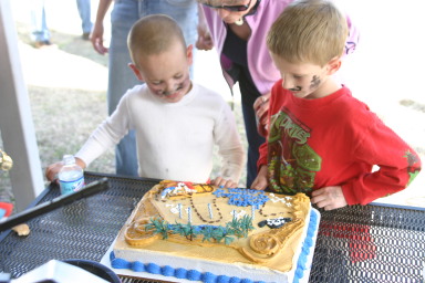 2006-02-04-Colton-bday-048-cake-Chance.JPG