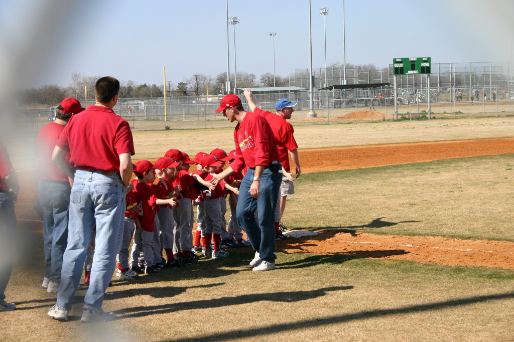 2006/02(February)/First-Cardinals-Tball-game/1024x768_2006-02-26-Tball-42-First-game-Cardinals.JPG