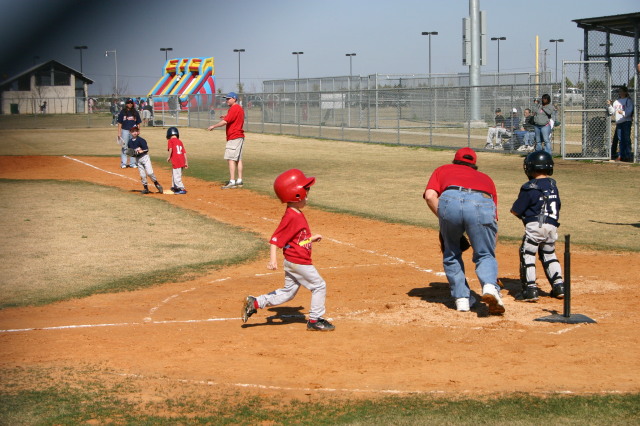 2006-02-26-Tball-41-First-game-Cardinals-Dax-running-home-Chance-out.JPG