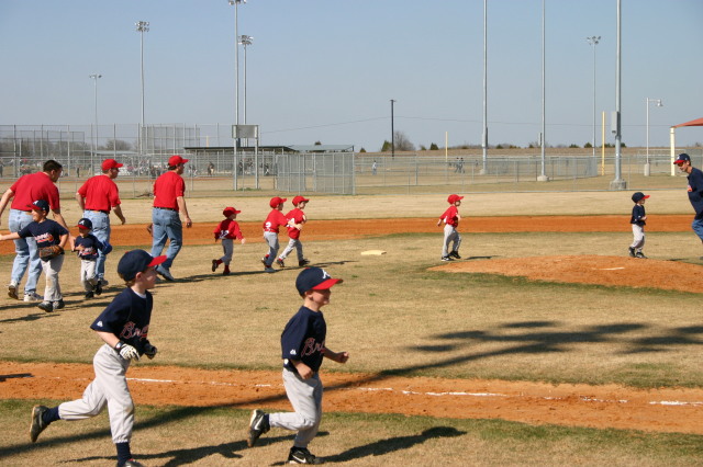 2006-02-26-Tball-52-First-game-Cardinals.JPG