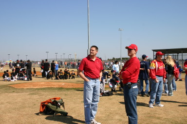 2006-02-26-Tball-01-First-game-Ceremony-Matt-Travis.JPG