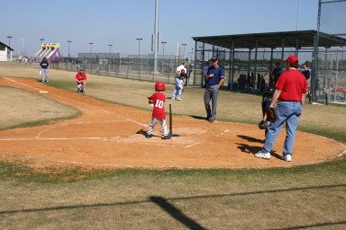 2006-02-26-Tball-28-First-game-Cardinals-Chance-1st-bat.JPG