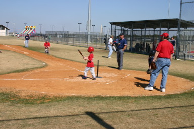 2006-02-26-Tball-29-First-game-Cardinals-Chance-1st-bat.JPG