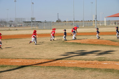 2006-02-26-Tball-44-First-game-Cardinals.JPG