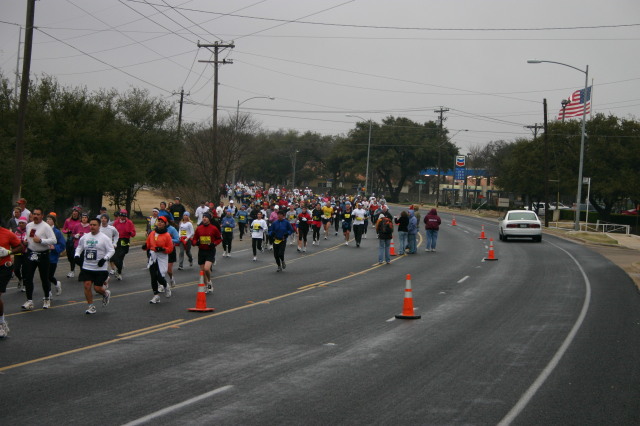 2006-02-19-Marathon-16-Suzi-Andrea-Rudys.JPG