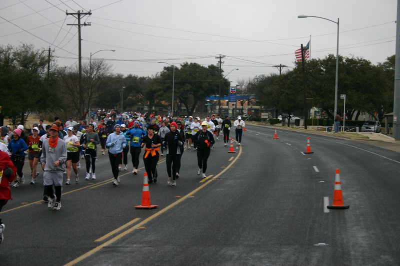 2006-02-19-Marathon-18-Suzi-Andrea-Rudys.JPG