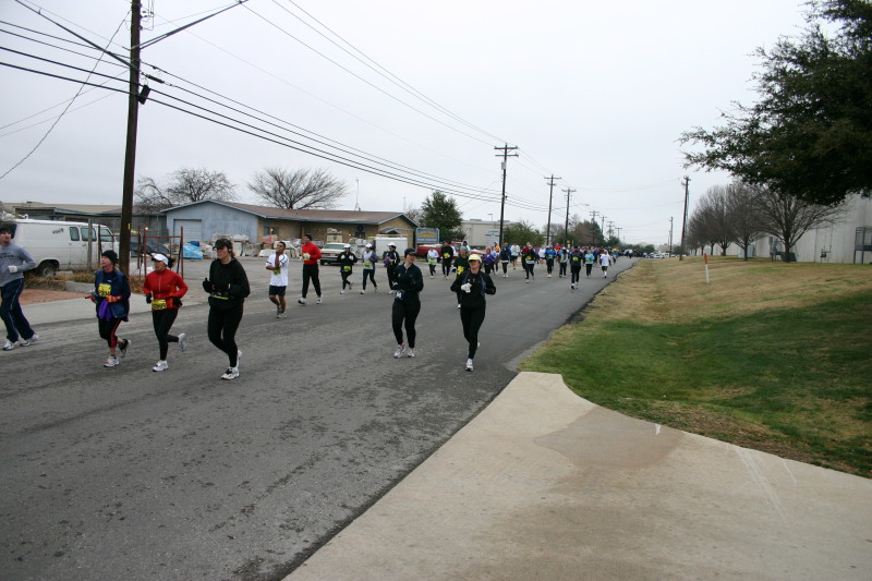 2006-02-19-Marathon-31-Suzi-Andrea-Industrial.JPG