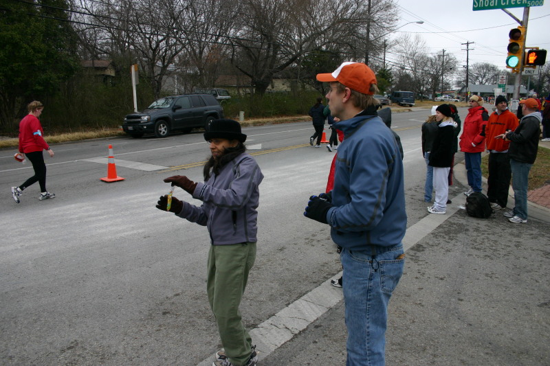 2006-02-19-Marathon-37-Kavita-Ben.JPG
