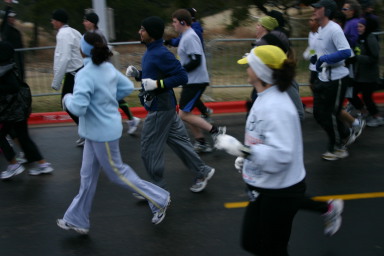2006-02-19-Marathon-13-Suzi-Andrea-start.JPG