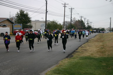 2006-02-19-Marathon-29-Suzi-Andrea-Industrial.JPG