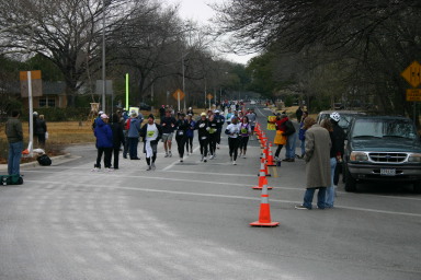2006-02-19-Marathon-40-Suzi-Andrea-Hancock.JPG