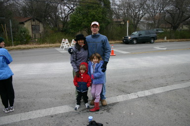 2006-02-19-Marathon-48-Ben-Kavita-Kalyani-Sachin.JPG
