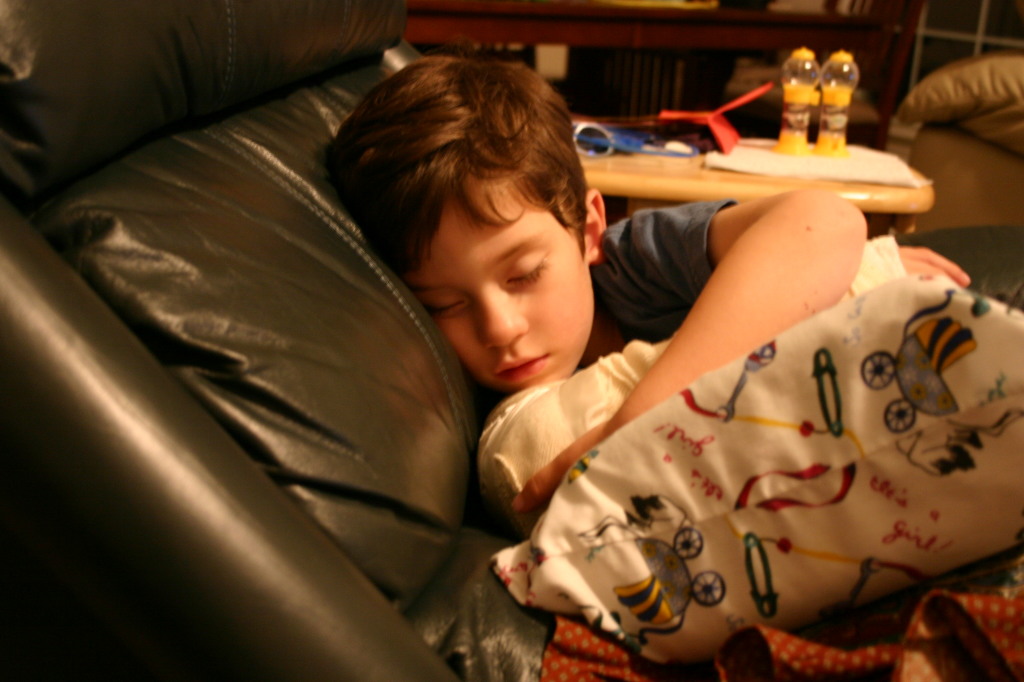 2006/03(March)/Dax-broken-arm/1024x768_2006-03-30-Dax-broken-arm-1.JPG