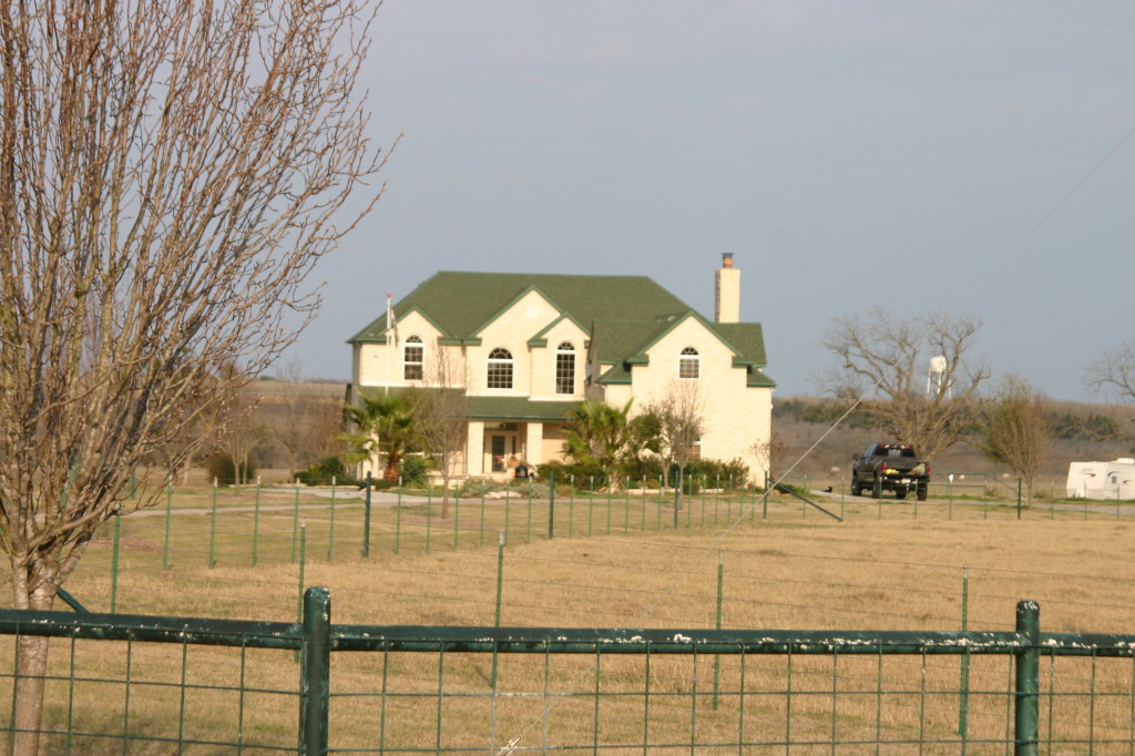 2006/03(March)/House-Hunting/1024x768_2006-02-05-5136-House-Hunting.JPG