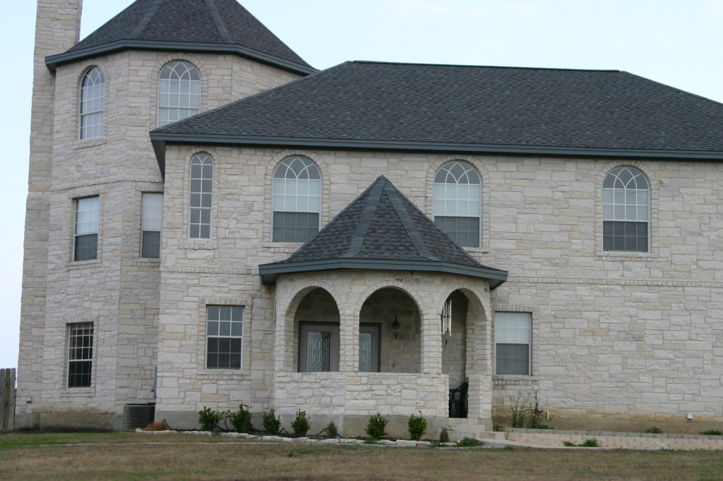 2006/03(March)/House-Hunting/1024x768_2006-02-05-5143-House-Hunting.JPG