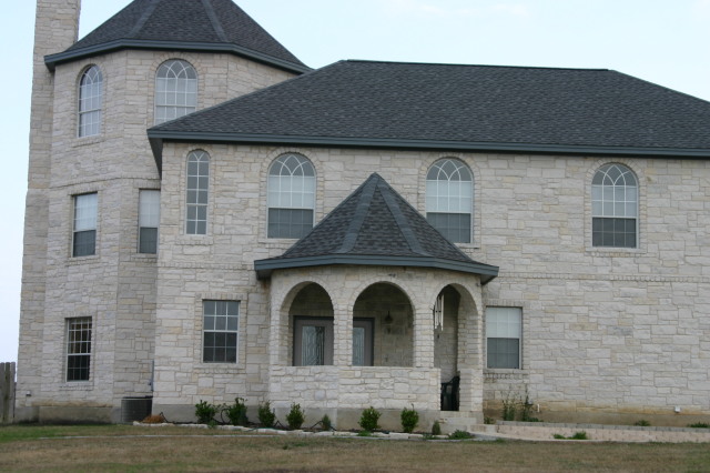 2006/03(March)/House-Hunting/640x480_2006-02-05-5143-House-Hunting.JPG