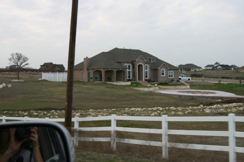 2006/03(March)/House-Hunting/800x600_2006-02-05-5147-House-Hunting.JPG