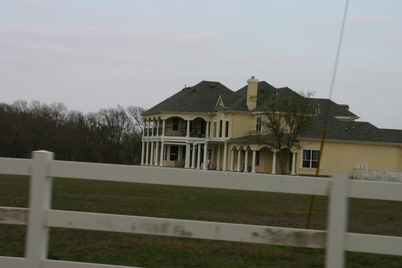 2006/03(March)/House-Hunting/800x600_2006-02-05-5155-House-Hunting.JPG