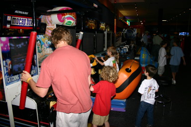 2006-03-19-Main-Event-04-Justin-Vale-Chance-Dax.JPG