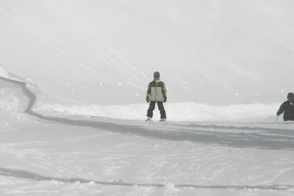 2006/03(March)/Skiing-WolfCreek/2006-03-13-Skiing-WolfCreek-01-Chance.JPG