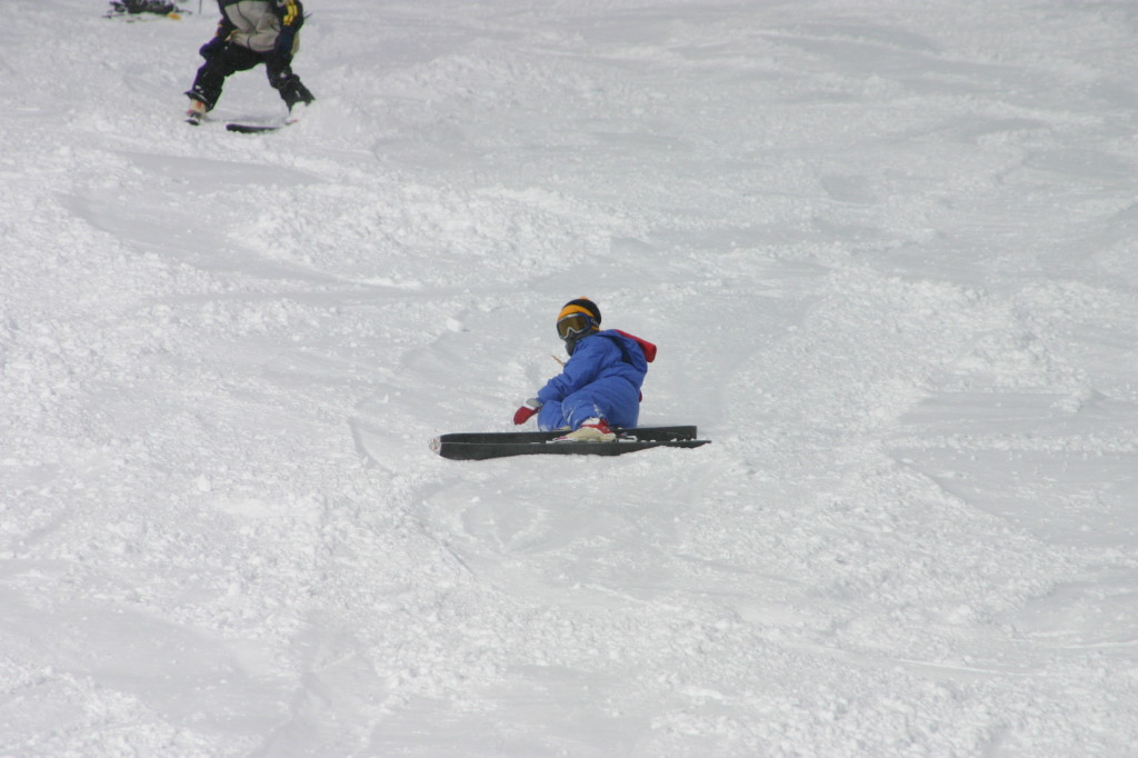 2006/03(March)/Skiing-WolfCreek/1024x768_2006-03-13-Skiing-WolfCreek-18-Brittney.JPG