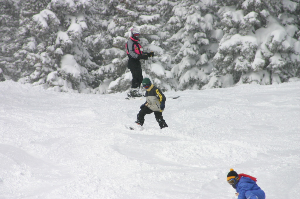2006-03-13-Skiing-WolfCreek-20-Ren-Chance-Brittney.JPG