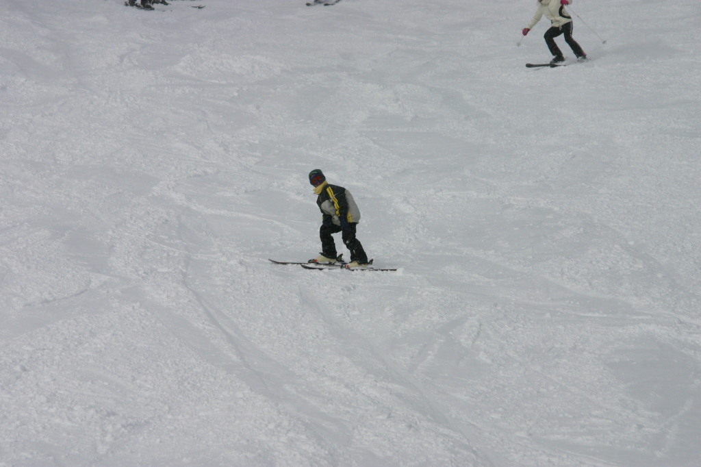 2006/03(March)/Skiing-WolfCreek/1024x768_2006-03-13-Skiing-WolfCreek-26-Chance.JPG
