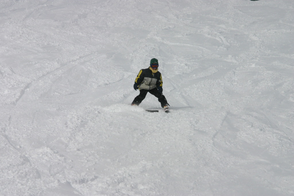 2006/03(March)/Skiing-WolfCreek/1024x768_2006-03-13-Skiing-WolfCreek-27-Chance.JPG