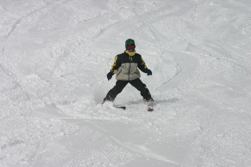 2006/03(March)/Skiing-WolfCreek/1024x768_2006-03-13-Skiing-WolfCreek-29-Chance.JPG