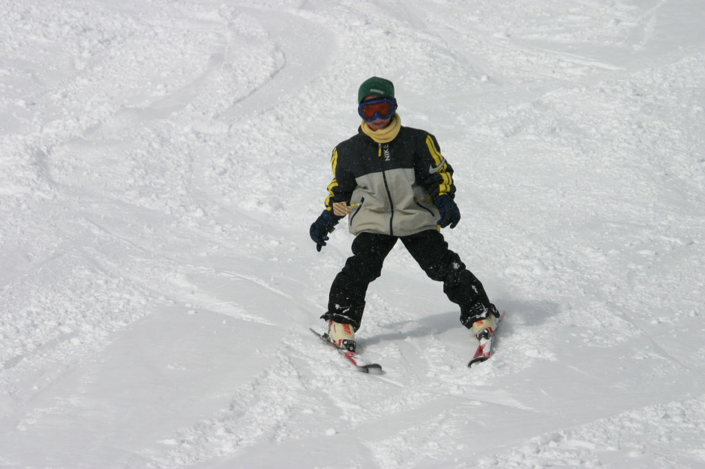 2006/03(March)/Skiing-WolfCreek/1024x768_2006-03-13-Skiing-WolfCreek-30-Chance.JPG